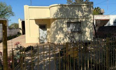 CASA CON GALPON MAS EXTENSO TERRENO EN RECREO