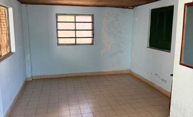 CASA CON GALPON MAS EXTENSO TERRENO EN RECREO