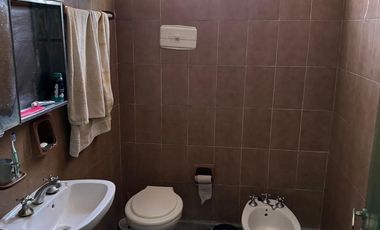 CASA CON GALPON MAS EXTENSO TERRENO EN RECREO