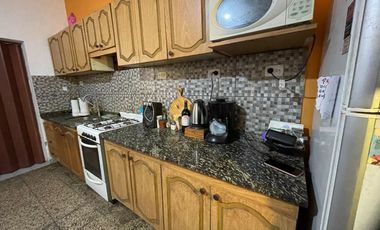 VENTA PH 4 AMBIENTESC/COCHERA SIN EXPENSAS