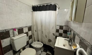 VENTA PH 4 AMBIENTESC/COCHERA SIN EXPENSAS