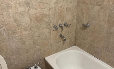 ALQUILER DEPTO 2 AMB. COCHERA Y BAULERA - MORÓN