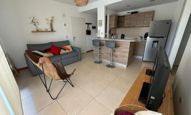 Alquiler Anual  2 amb. Nordelta con cochera