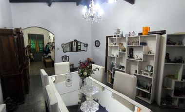 VENTA CASA 5 AMB PILETA Y QUINCHO EN VILLA DE MAYO