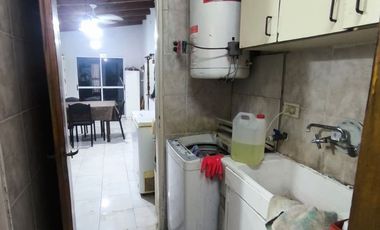 VENTA CASA 5 AMB PILETA Y QUINCHO EN VILLA DE MAYO