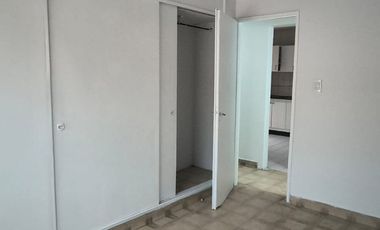 Depto 2 dorm en alquiler con patio – Centro Mza
