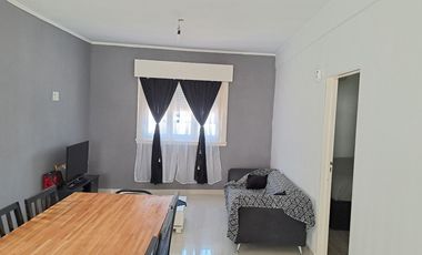 CASA RECICLADA - JARDIN, PILETA - APTO CREDITO