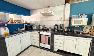 Casa en Venta en Villa Elisa 2 Dormitorios Patio