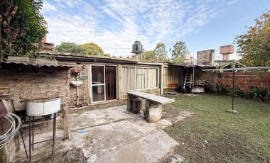 Casa en Venta en Villa Elisa 2 Dormitorios Patio