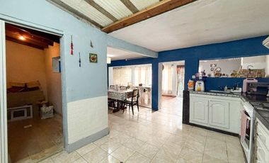 Casa en Venta en Villa Elisa 2 Dormitorios Patio