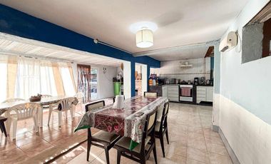 Casa en Venta en Villa Elisa 2 Dormitorios Patio