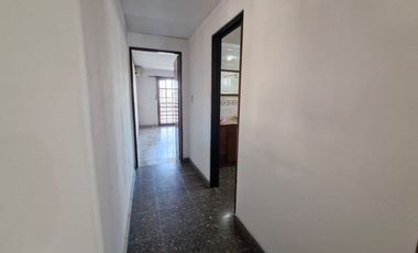 PH EN ALQUILER 4 AMBIENTES LANUS OESTE CENTRO.