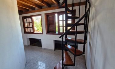 PH EN ALQUILER 4 AMBIENTES LANUS OESTE CENTRO.