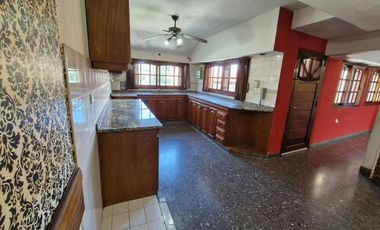 PH EN ALQUILER 4 AMBIENTES LANUS OESTE CENTRO.