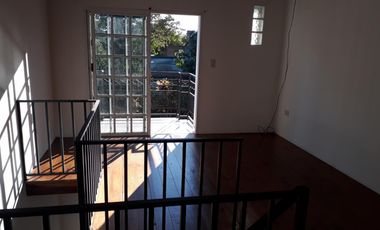 GUIDEK - STASIUK PROPIEDADES ALQUILA HERMOSO DUPLEX