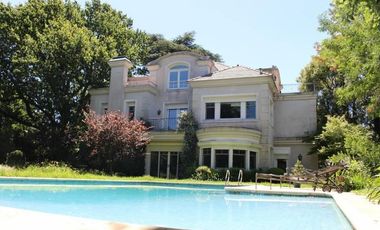 VENTA - Alquiler CASA Martinez al Rio - 4 dormitorios