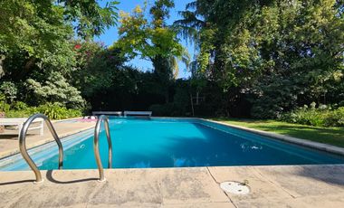 VENTA - Alquiler CASA Martinez al Rio - 4 dormitorios