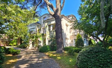 VENTA - Alquiler CASA Martinez al Rio - 4 dormitorios