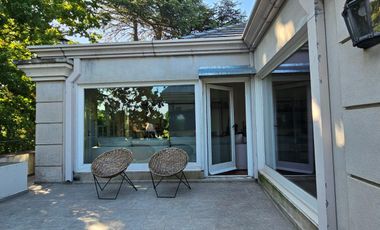 VENTA - Alquiler CASA Martinez al Rio - 4 dormitorios