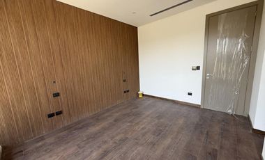 Casa en alquiler al rio, en barrio náutico El Yacht, Nordelta, Tigre