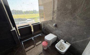 Casa en alquiler al rio, en barrio náutico El Yacht, Nordelta, Tigre