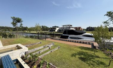 Casa en alquiler al rio, en barrio náutico El Yacht, Nordelta, Tigre