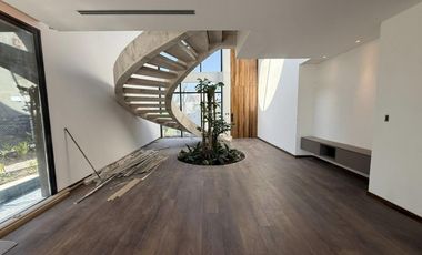 Casa en alquiler al rio, en barrio náutico El Yacht, Nordelta, Tigre