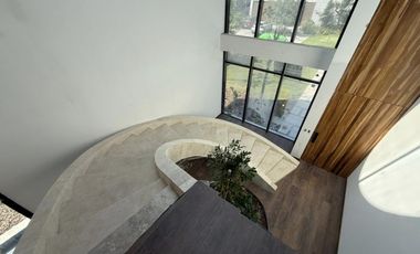 Casa en alquiler al rio, en barrio náutico El Yacht, Nordelta, Tigre