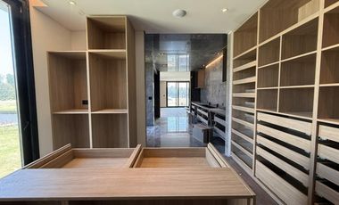 Casa en alquiler al rio, en barrio náutico El Yacht, Nordelta, Tigre