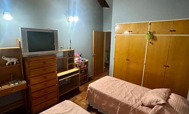 Duplex 3 dormitorios con seguridad