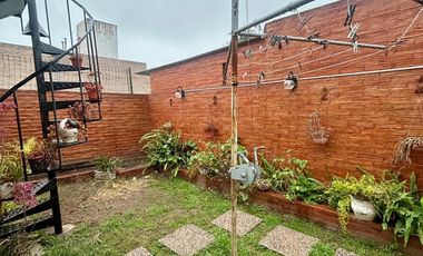 Duplex 3 dormitorios con seguridad