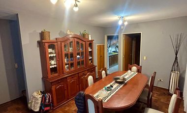 Duplex 3 dormitorios con seguridad