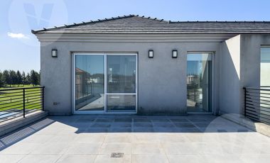 Casa en venta y alquiler - Barrio La Providencia, Canning