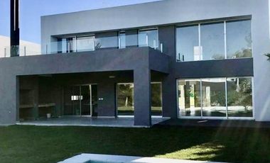 Casa en  VENTA A ESTRENAR Fincas de Iraola II