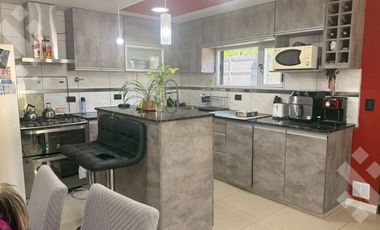 VENTA DE DUPLEX EN BARRIO CANAL V NEUQUEN  CAPITAL