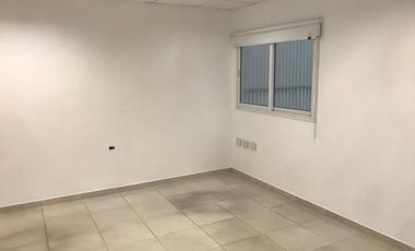 GALPON DEPOSITO CON OFICINAS EN ALQUILER EN BENAVIDEZ, TIGRE