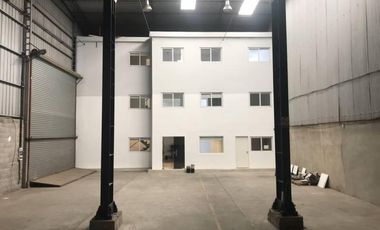 GALPON DEPOSITO CON OFICINAS EN ALQUILER EN BENAVIDEZ, TIGRE