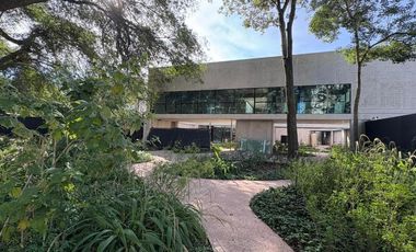 Hermoso monoambiente con mobiliario en Domus Parque