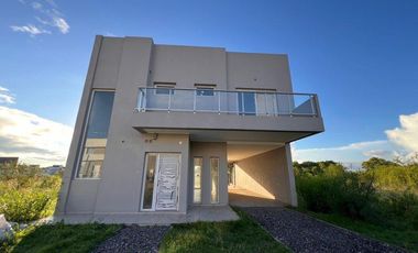 CASA 3 DORMITORIOS A ESTRENAR ZONA NORTE PARANA