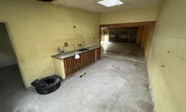 Local en Loria 21, Lomas de Zamora