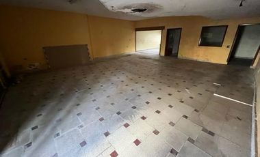 Local en Loria 21, Lomas de Zamora