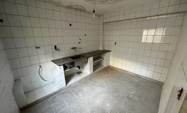 Local en Loria 21, Lomas de Zamora