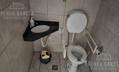 Local Salón De Eventos u Oficinas Céntrico