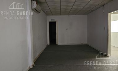 Local Salón De Eventos u Oficinas Céntrico