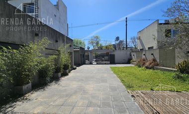 Local Salón De Eventos u Oficinas Céntrico