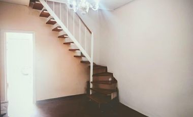 Casa en Alquiler en 4 Ambientes con Patio - Martinez