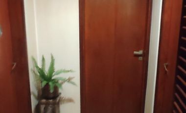 CASA SOBRE AMPLIO LOTE