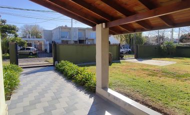 CASA SOBRE AMPLIO LOTE