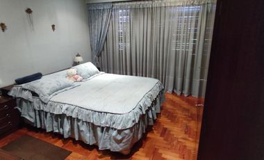 CASA SOBRE AMPLIO LOTE