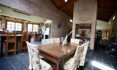 Casa en venta en Villa Elisa